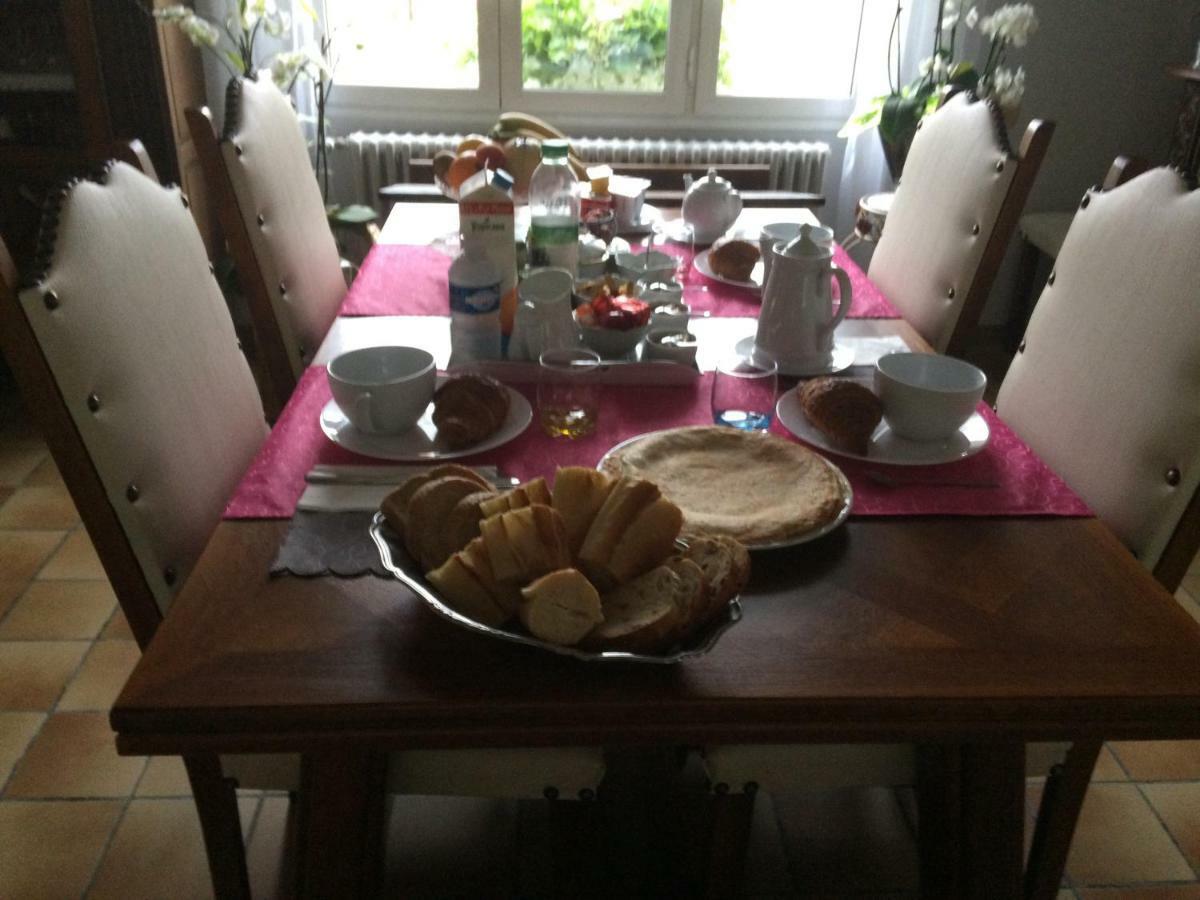 La Mansarde Bed & Breakfast Neuville-sous-Montreuil Ngoại thất bức ảnh
